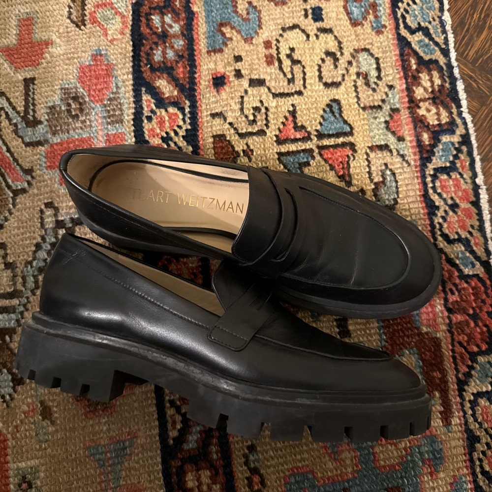 Stuart Weitzman Men's Black Penny Loafers